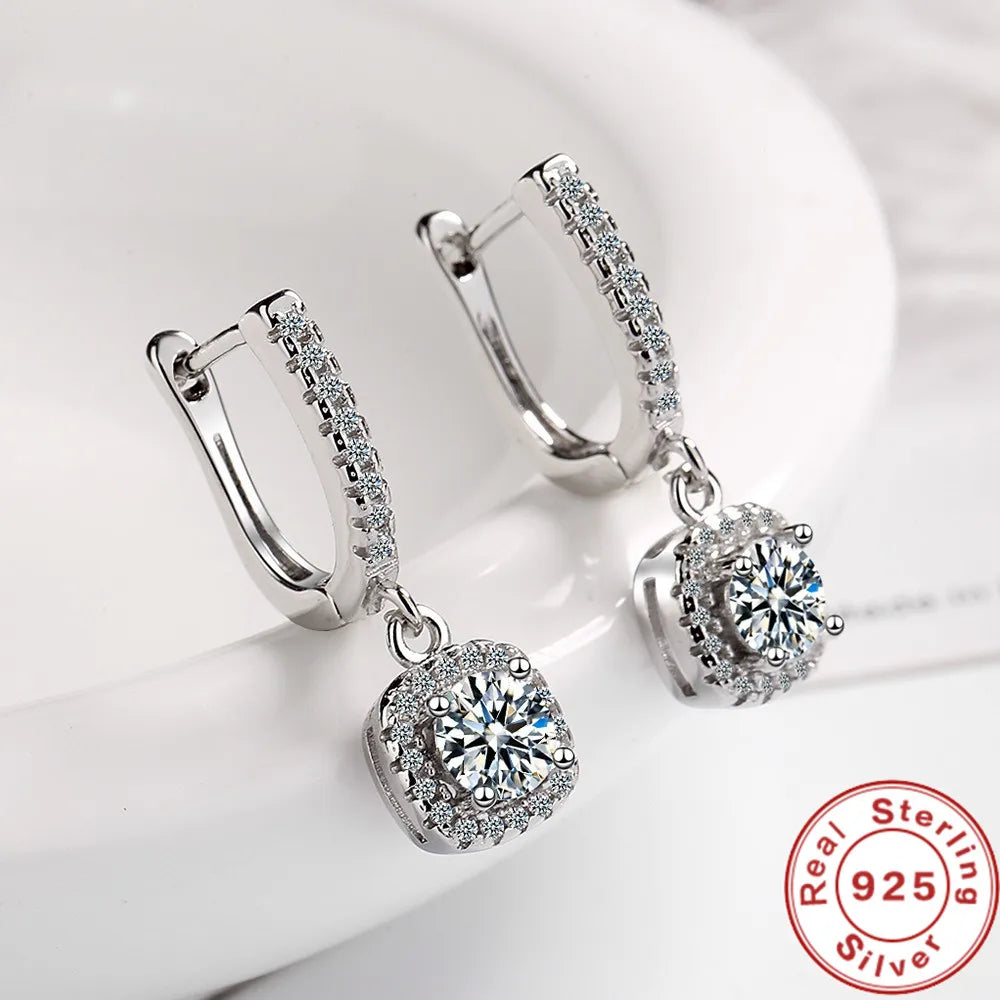 2CT Moissanite Huggie Earrings