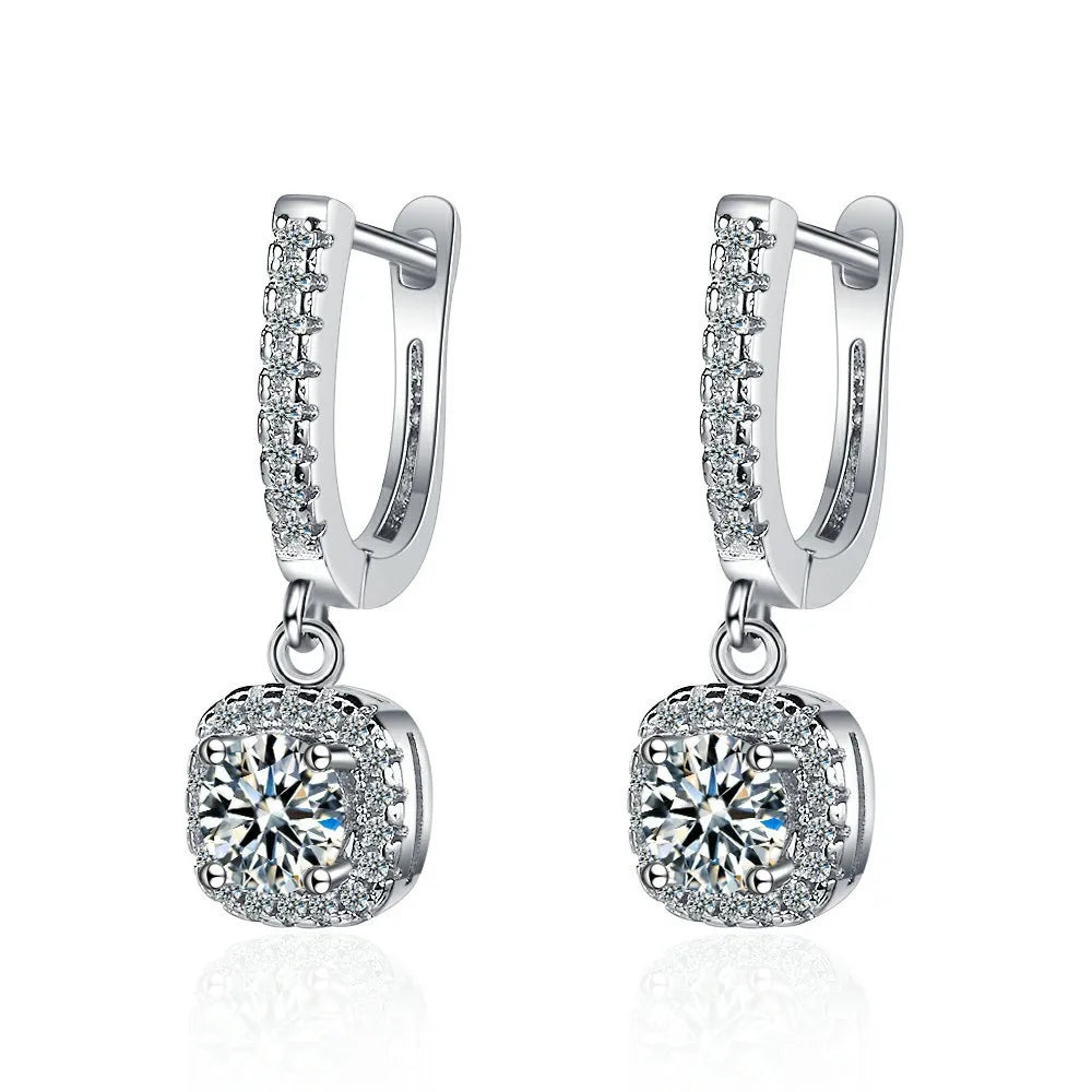 2CT Moissanite Huggie Earrings