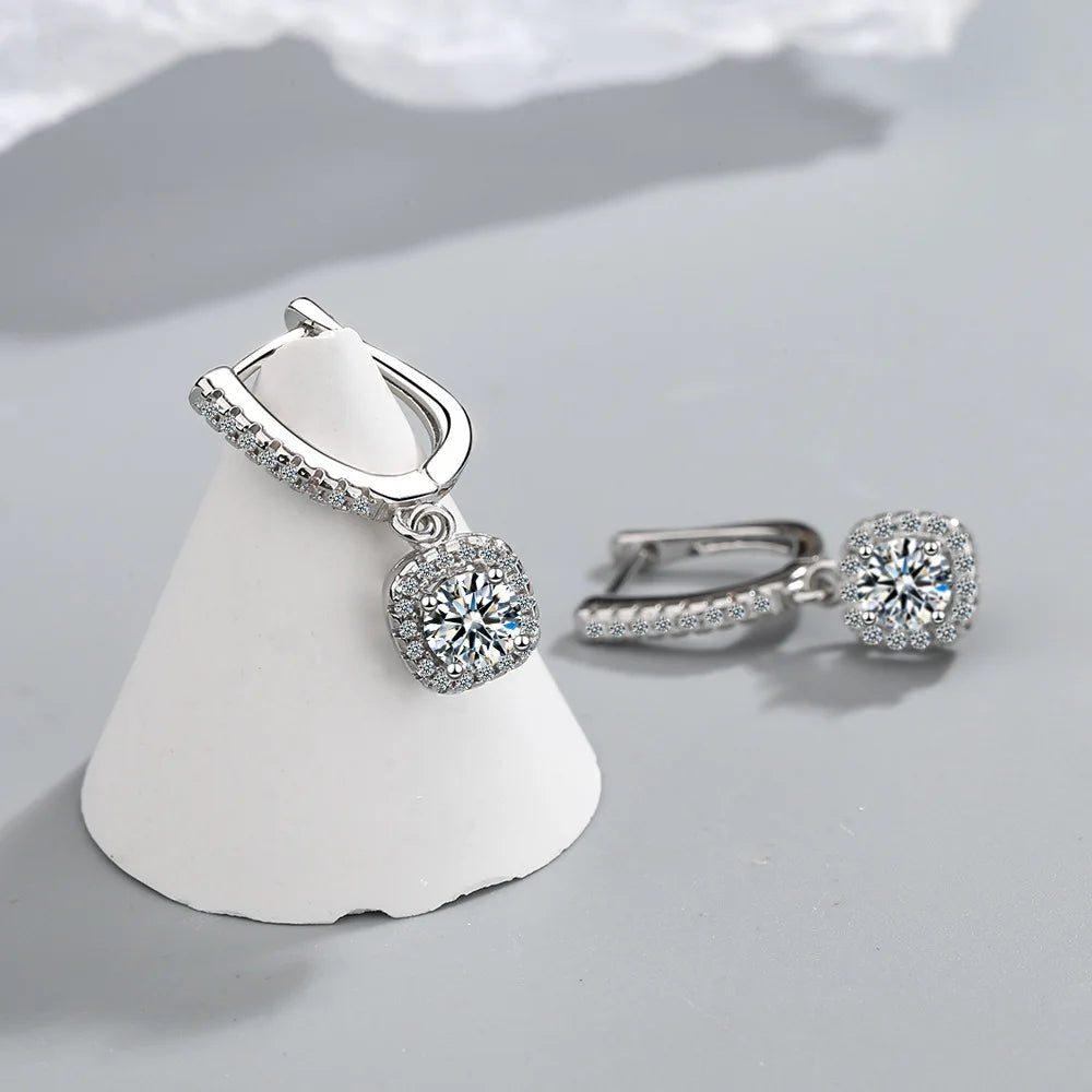 2CT Moissanite Huggie Earrings